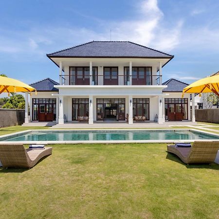 Villa Besakih 5Br, 5 Mins To Beach - Canggu Exteriér fotografie