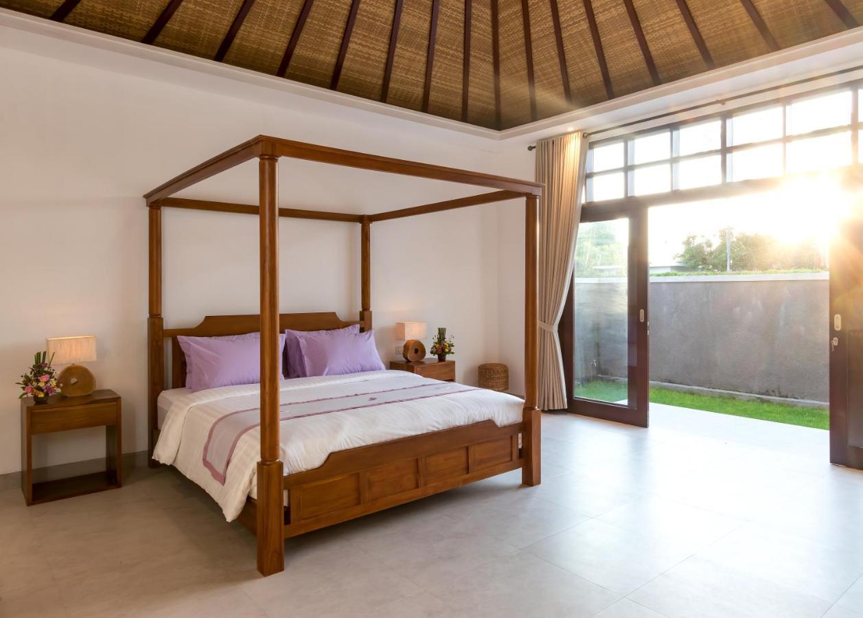 Villa Besakih 5Br, 5 Mins To Beach - Canggu Exteriér fotografie